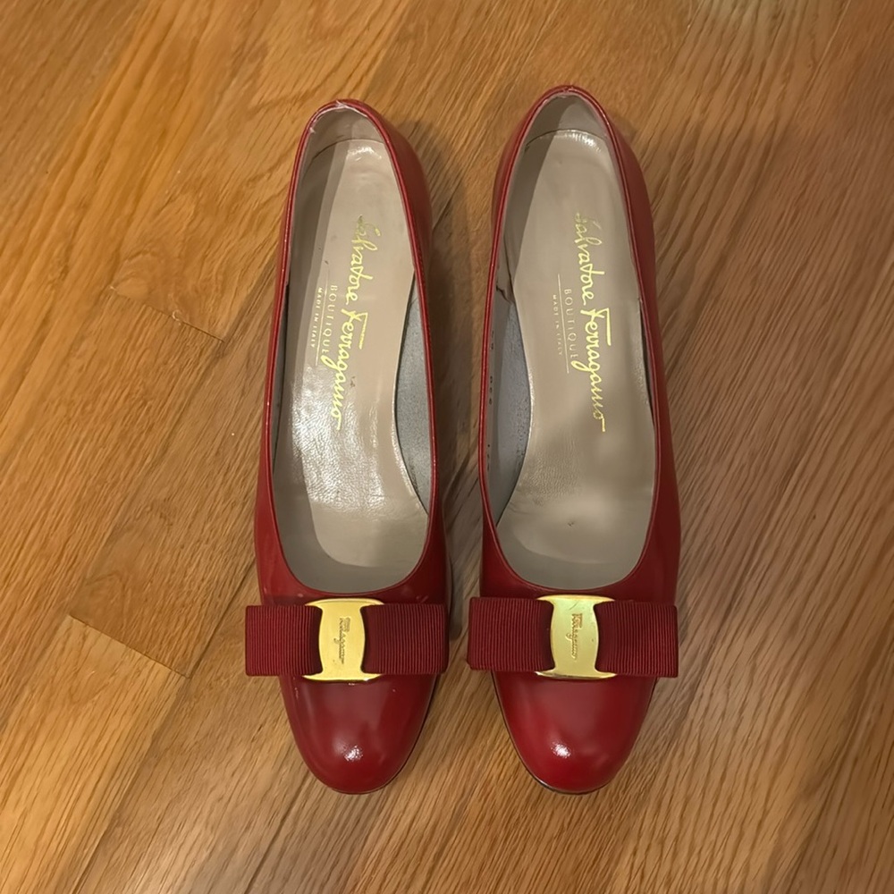 Ferragamo Red Flats